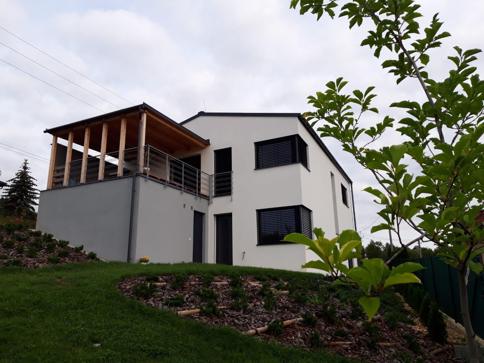Projekce_RD SluÁovice